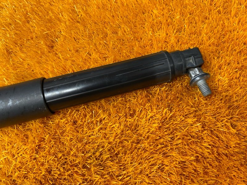 амортизатор багажника, 10000 рублей, Красноярск