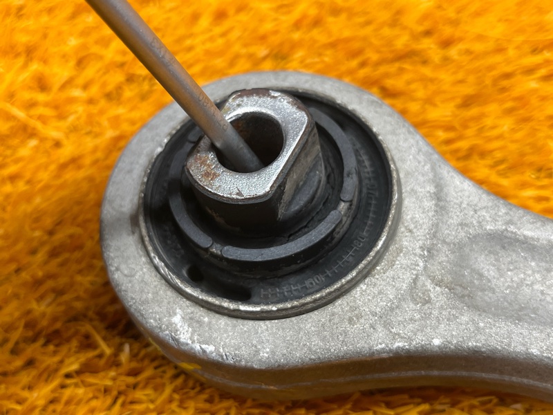 Рычаг подвески нижний, 2500 рублей, Красноярск