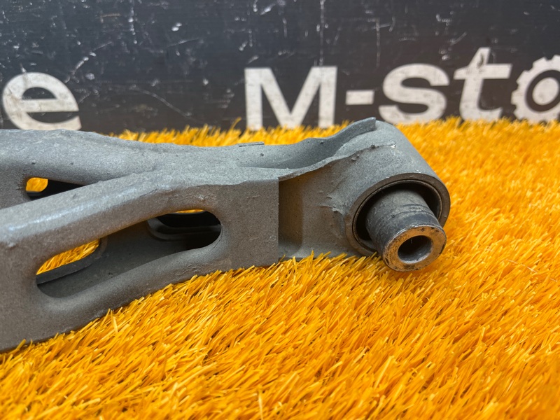 Рычаг подвески нижний, 1000 рублей, Красноярск