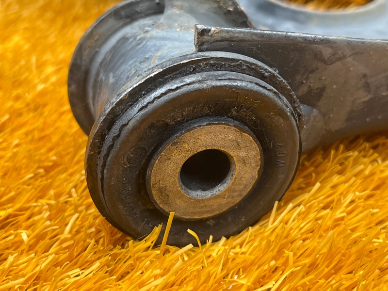 Рычаг подвески нижний, 2500 рублей, Красноярск