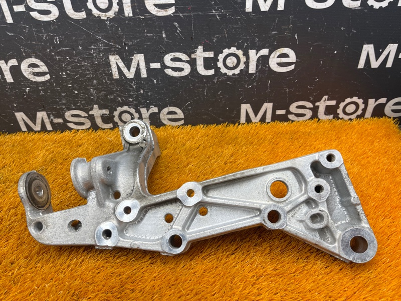 кронштейн рычага, 3000 рублей, Красноярск