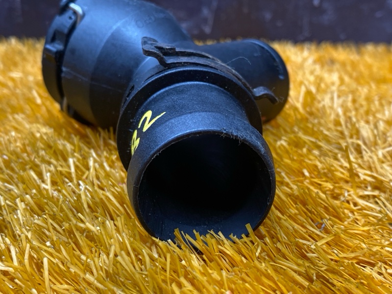 Патрубок системы охлаждения, 600 рублей, Красноярск