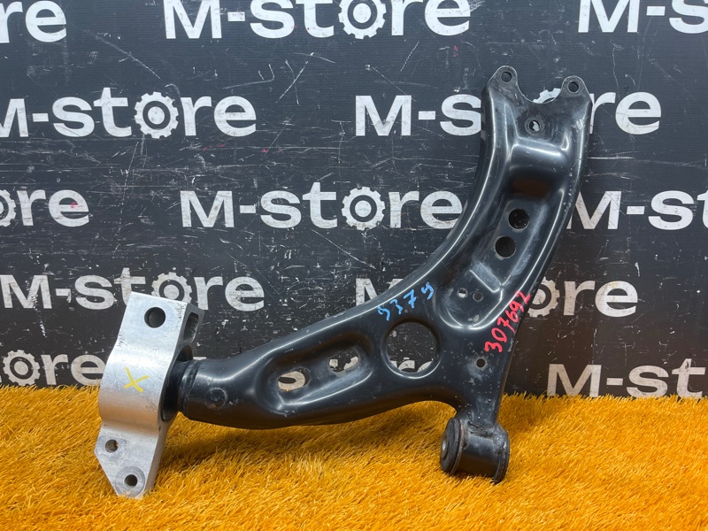 Рычаг подвески нижний, 2000 рублей, Красноярск