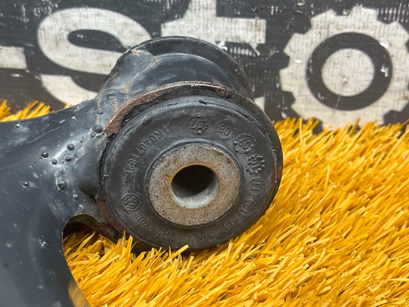 Рычаг подвески нижний, 2000 рублей, Красноярск