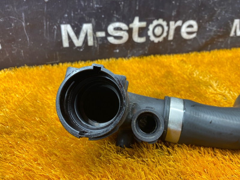 Патрубок радиатора верхний, 3000 рублей, Красноярск