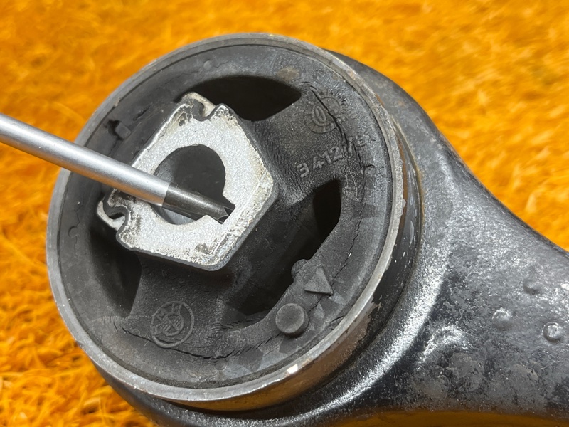 Рычаг подвески нижний, 1500 рублей, Красноярск