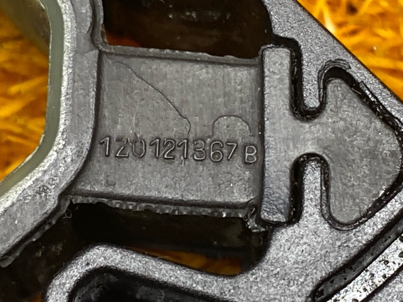 крепление радиатора, 600 рублей, Красноярск