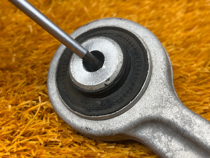 Рычаг подвески верхний, 1200 рублей, Красноярск