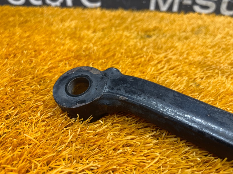 Рычаг подвески нижний, 1000 рублей, Красноярск