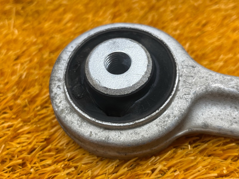 Рычаг подвески верхний, 500 рублей, Красноярск