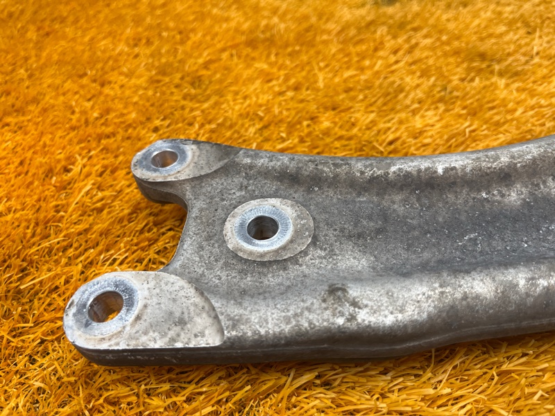 Рычаг подвески нижний, 2500 рублей, Красноярск