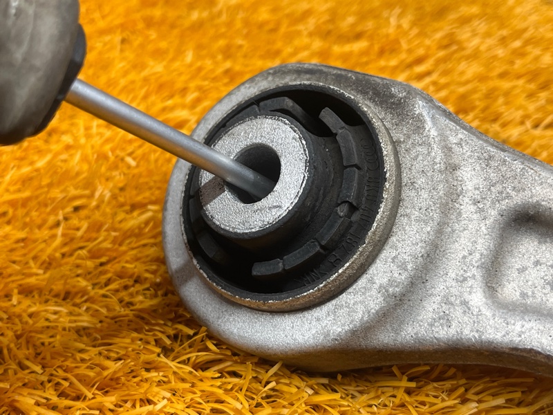 Рычаг подвески нижний, 2500 рублей, Красноярск