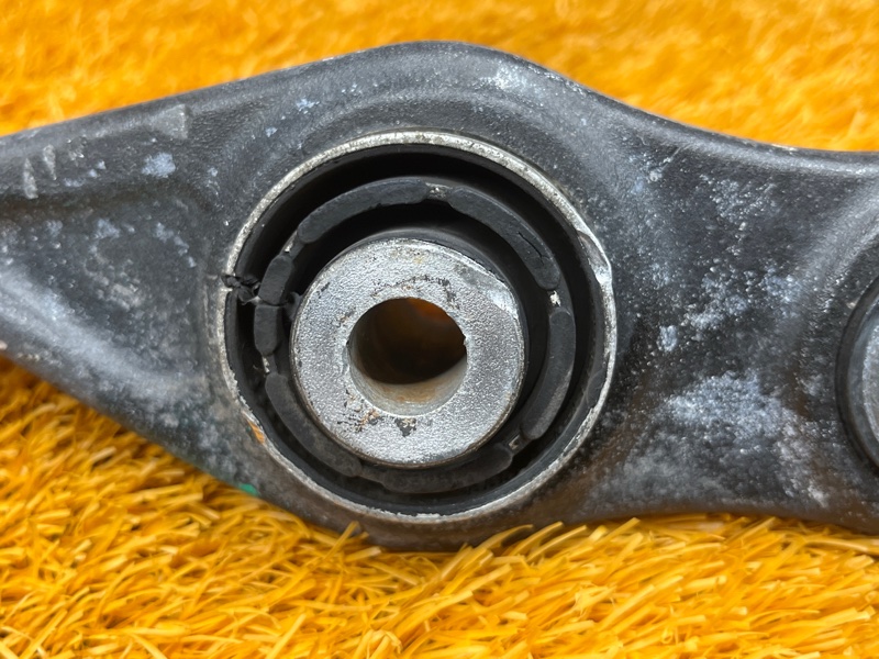 Рычаг подвески нижний, 2500 рублей, Красноярск