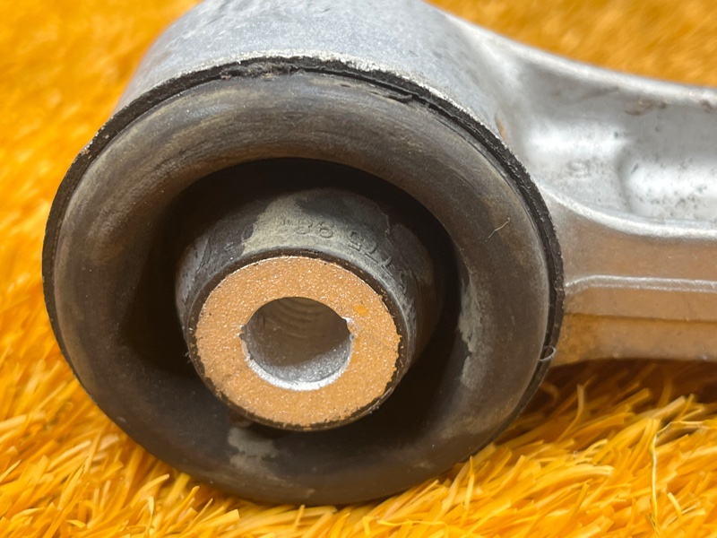 Рычаг подвески верхний, 1500 рублей, Красноярск