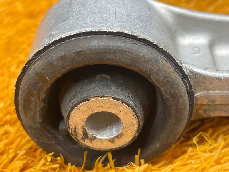 Рычаг подвески верхний, 1500 рублей, Красноярск