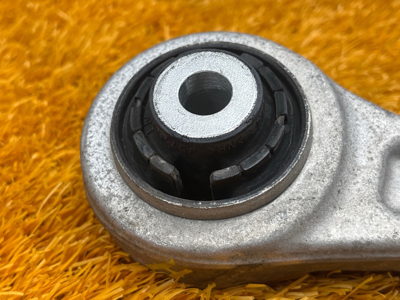 Рычаг подвески нижний, 1000 рублей, Красноярск