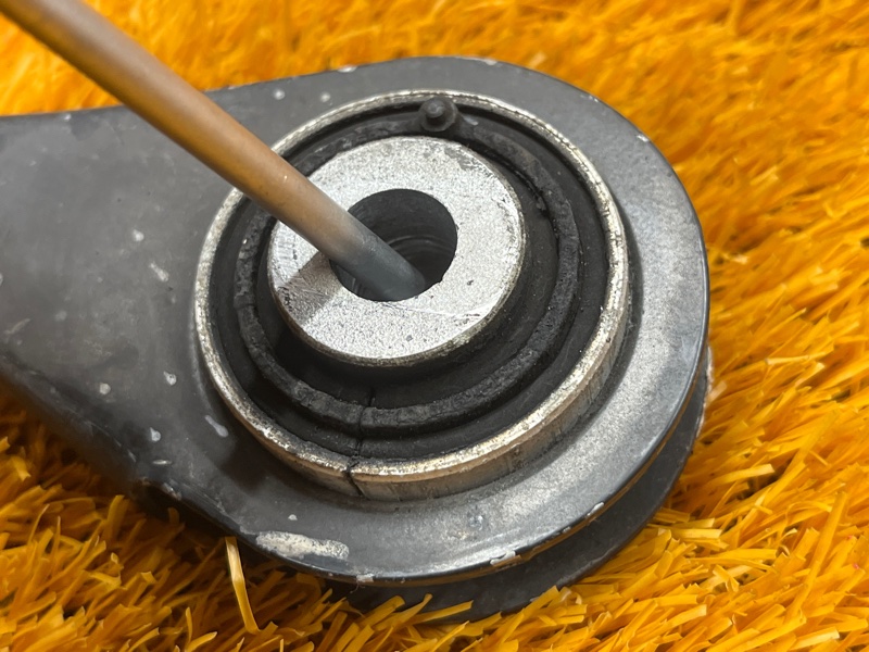 Рычаг подвески верхний, 300 рублей, Красноярск