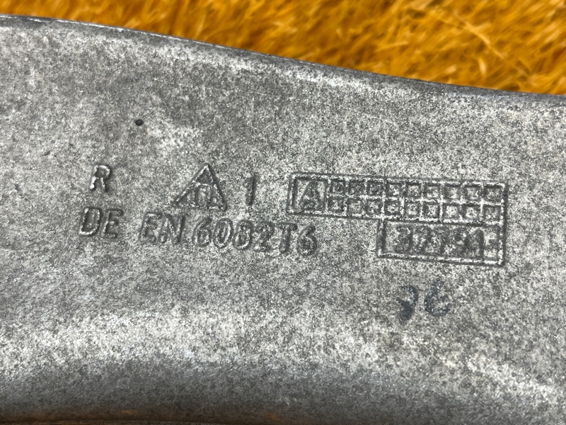 Рычаг подвески нижний, 1400 рублей, Красноярск