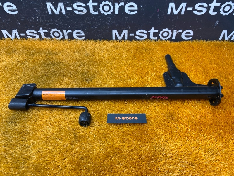 домкрат, 2000 рублей, Красноярск