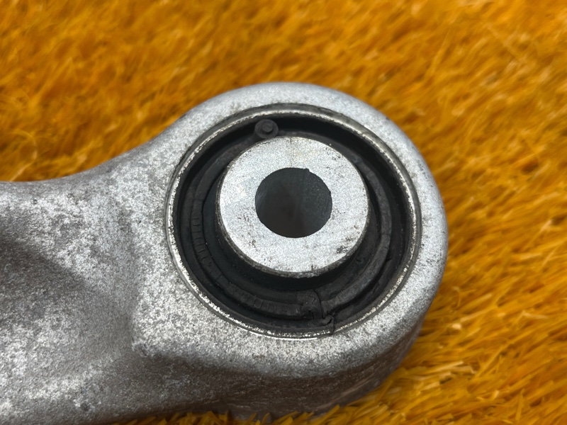 Рычаг подвески верхний, 400 рублей, Красноярск