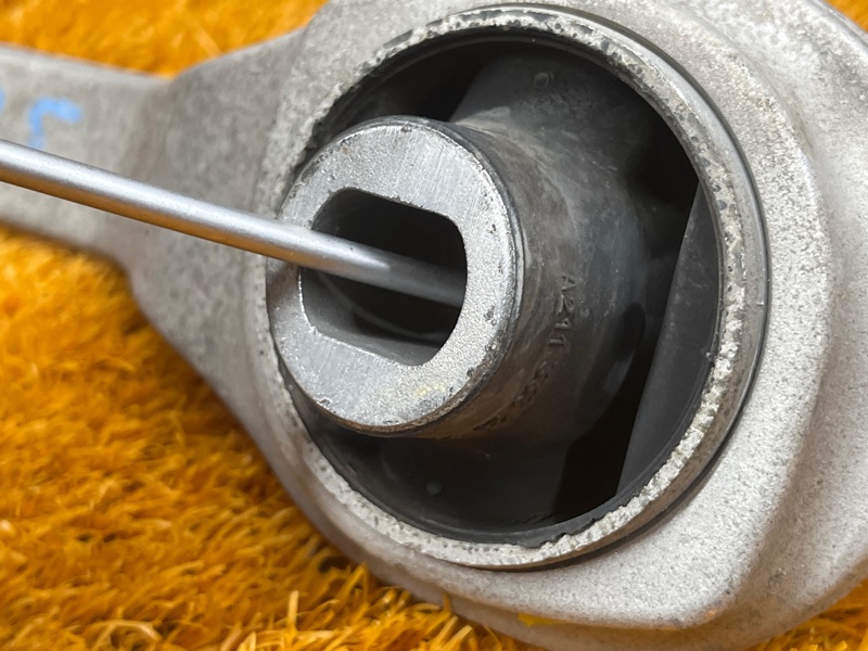 Рычаг подвески нижний, 2000 рублей, Красноярск