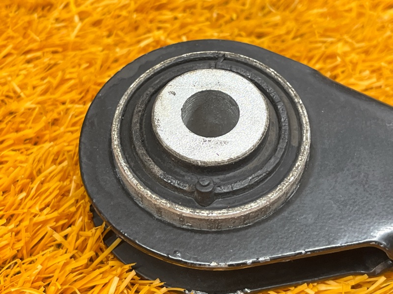 Рычаг подвески верхний, 300 рублей, Красноярск