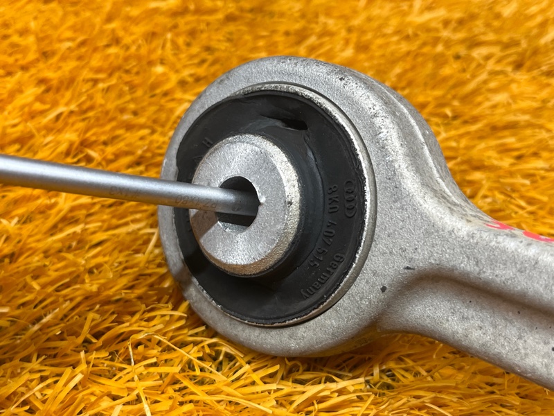 Рычаг подвески верхний, 500 рублей, Красноярск