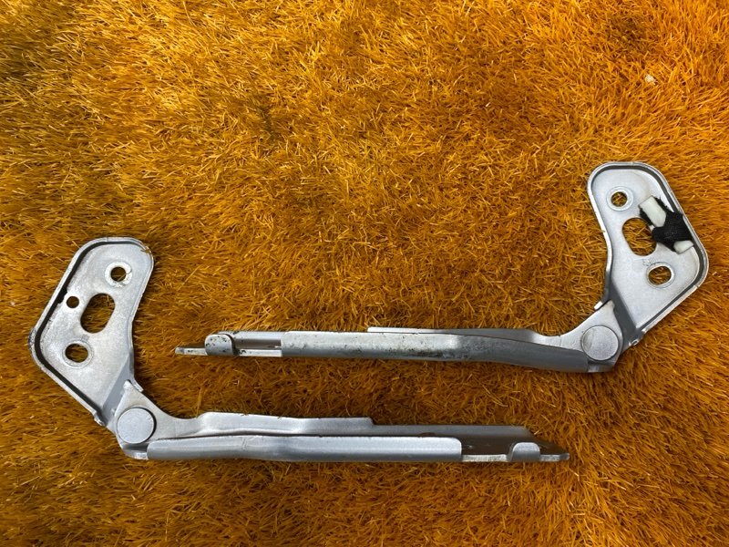 петля капота, 700 рублей, Красноярск