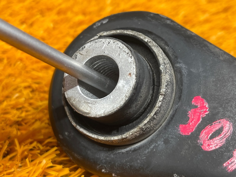 Рычаг подвески нижний, 1000 рублей, Красноярск