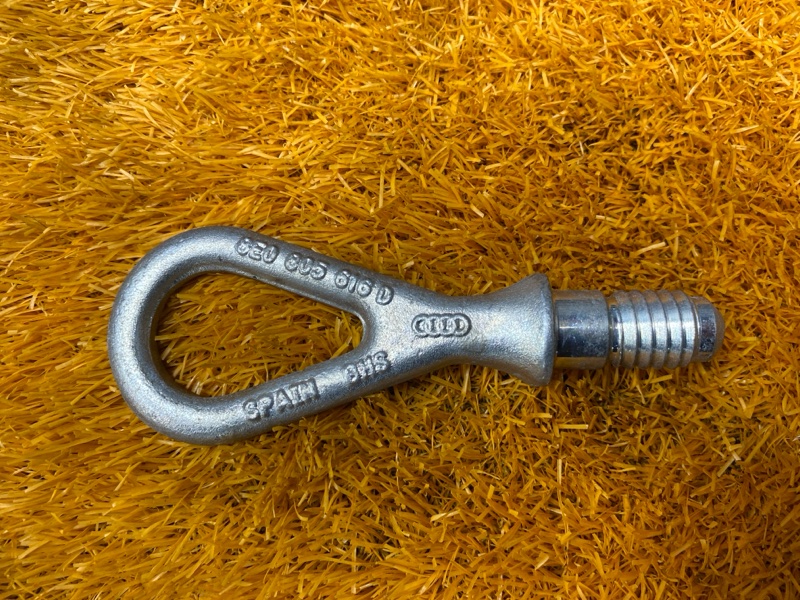 Крюк буксировочный, 1500 рублей, Красноярск