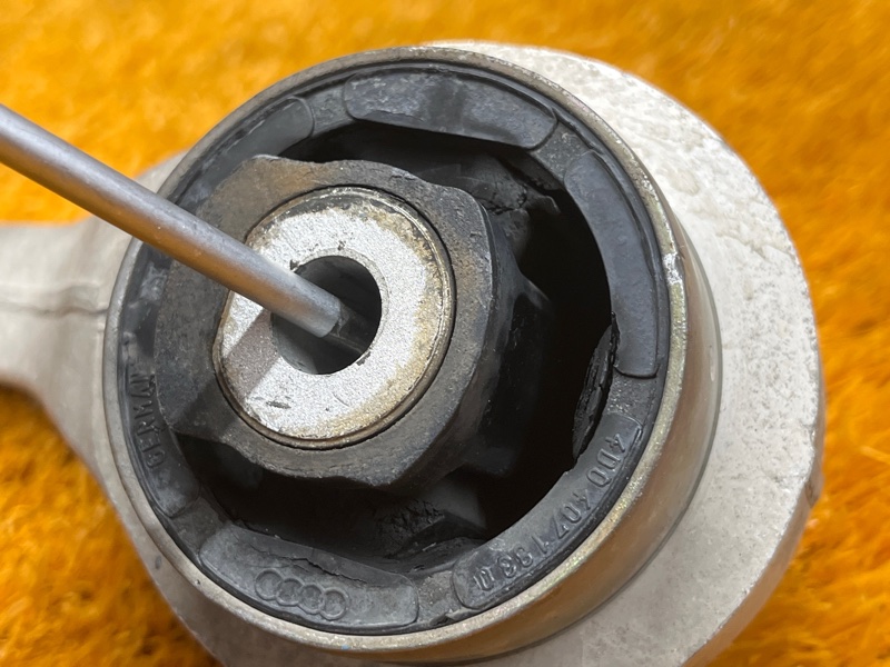 Рычаг подвески нижний, 2000 рублей, Красноярск