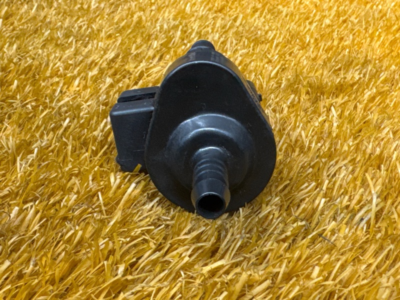 Клапан вентиляции топливного бака, 2000 рублей, Красноярск