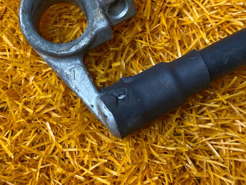 Клемма аккумулятора минус, 300 рублей, Красноярск