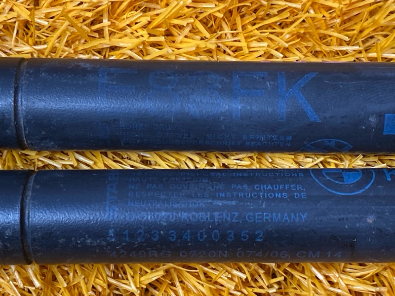 амортизатор капота, 900 рублей, Красноярск