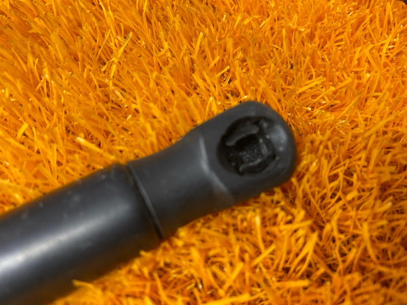 амортизатор капота, 500 рублей, Красноярск