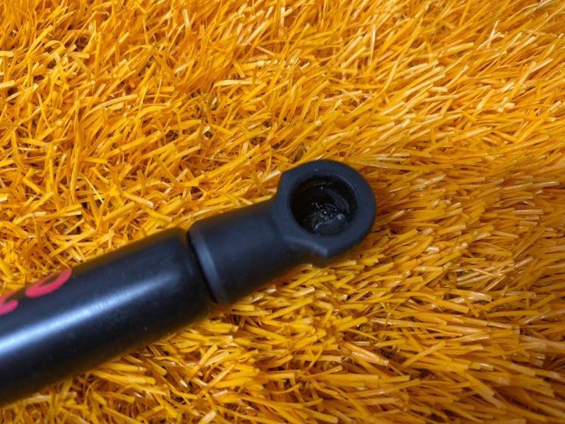 амортизатор багажника, 700 рублей, Красноярск