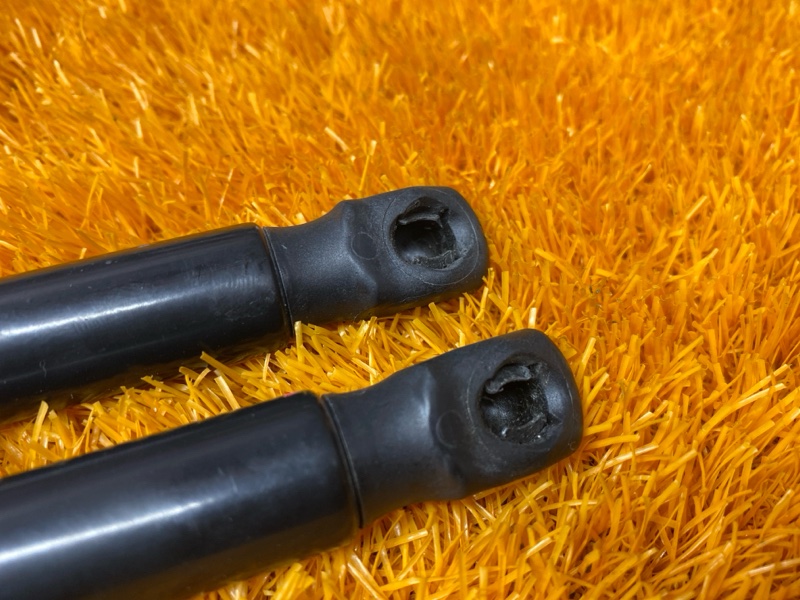 амортизатор багажника, 1000 рублей, Красноярск