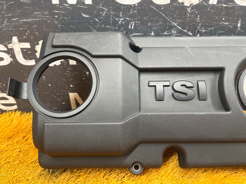 крышка двигателя, 900 рублей, Красноярск