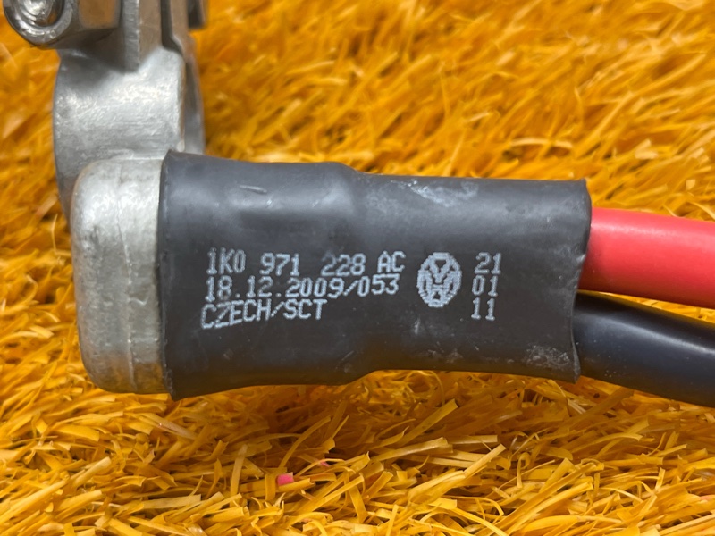 Клемма аккумулятора плюс, 600 рублей, Красноярск