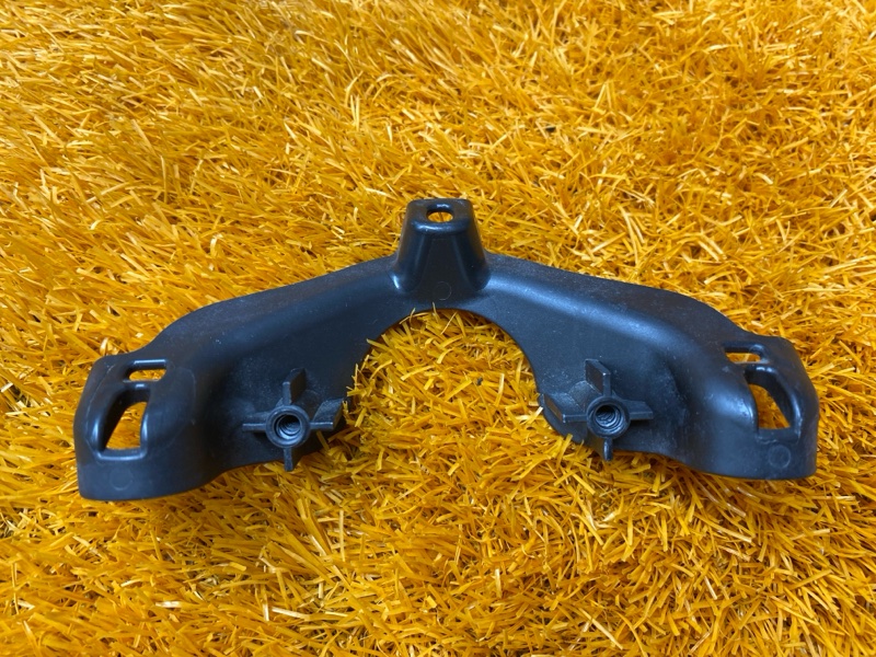 Кронштейн форсунки омывателя фары, 400 рублей, Красноярск