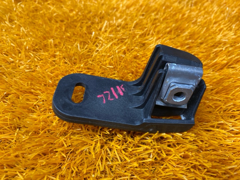 кронштейн фары, 1000 рублей, Красноярск