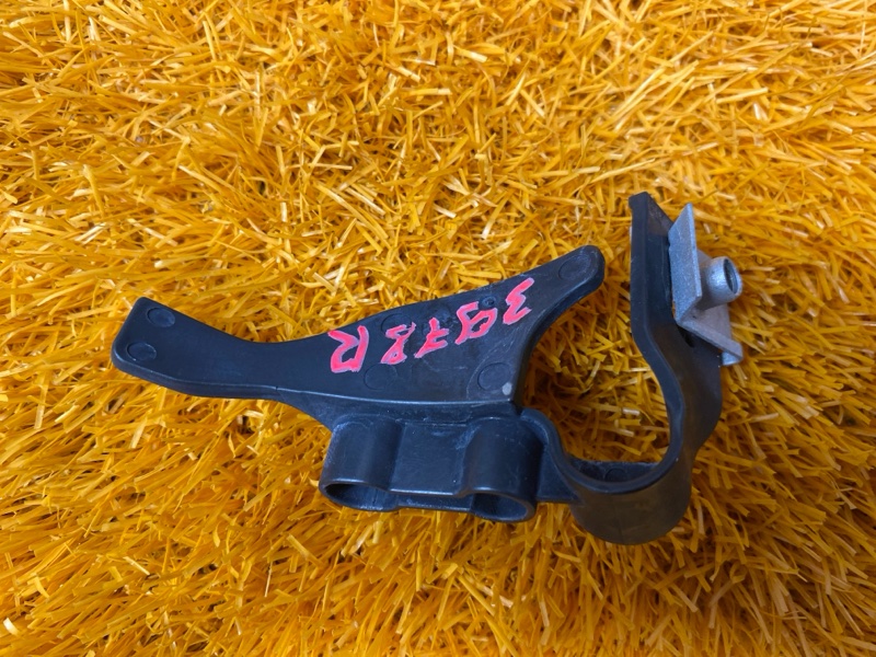 кронштейн фары, 1700 рублей, Красноярск