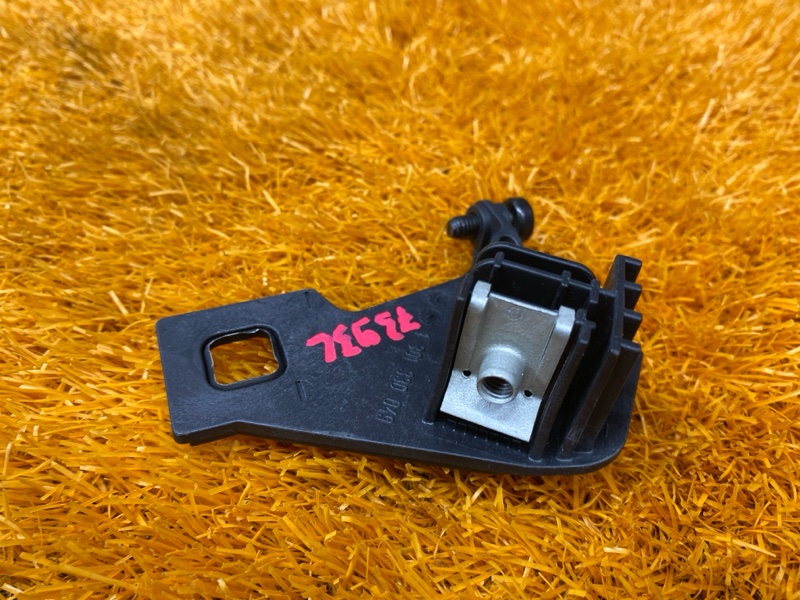 кронштейн фары, 1300 рублей, Красноярск