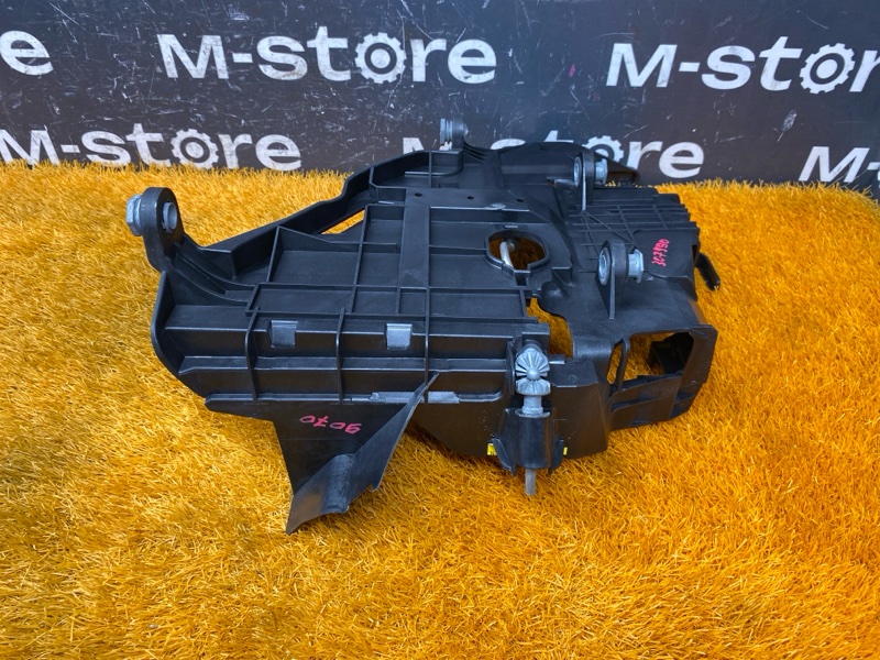 кронштейн фары, 4500 рублей, Красноярск