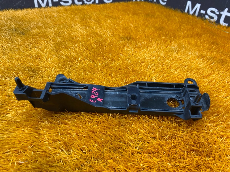 кронштейн фары, 1000 рублей, Красноярск