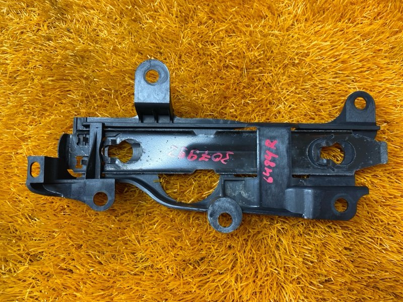 кронштейн фары, 2500 рублей, Красноярск