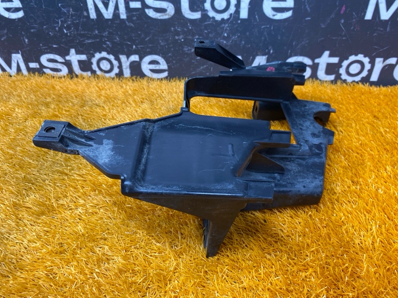 кронштейн фары, 3000 рублей, Красноярск