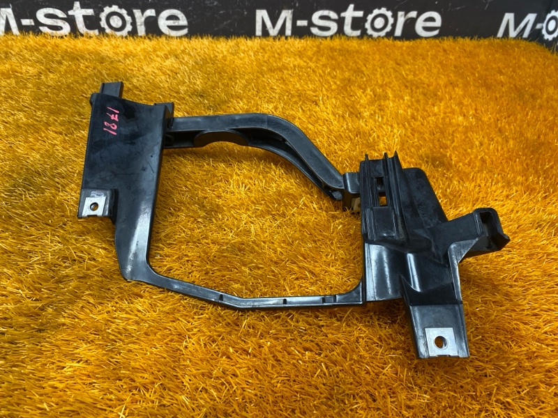 кронштейн фары, 2200 рублей, Красноярск