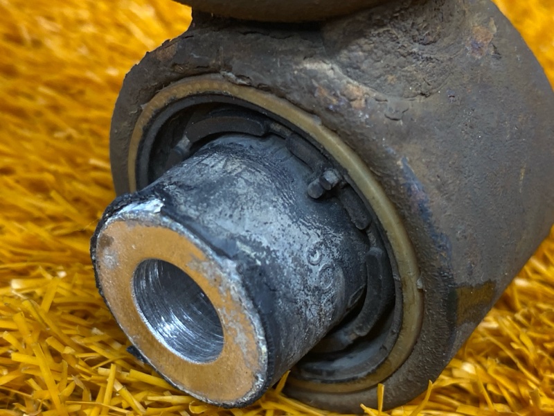 Амортизатор, 2000 рублей, Красноярск