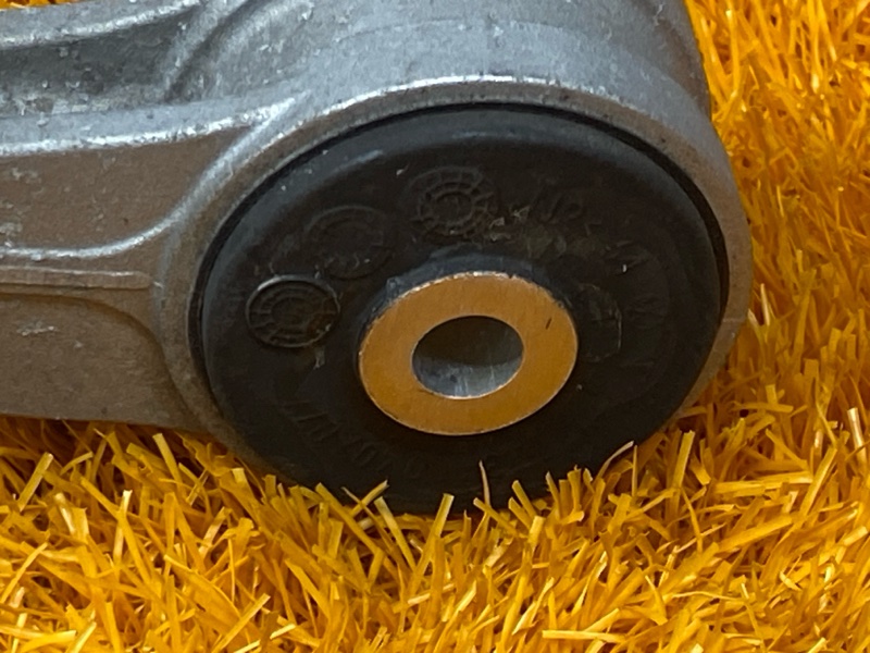 Рычаг подвески верхний, 4500 рублей, Красноярск